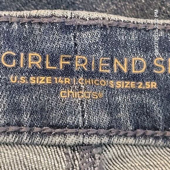 Chico’s So Slimming Girlfriend Slim Leg Crop 14R Beaded Embroidered - Picture 3 of 6